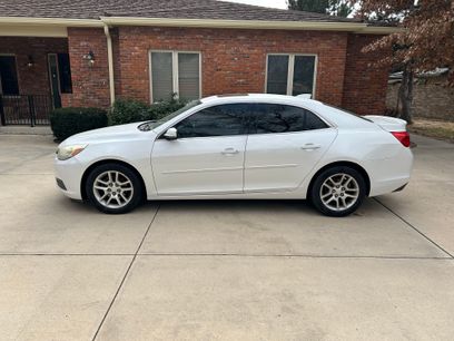 Used 2016 Chevrolet Malibu LT