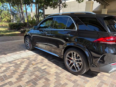 Used 2023 Mercedes-Benz GLE 63 AMG S image 8