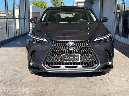 Used 2025 Lexus NX 450h+ AWD w/ Accessory Package (2T) image 9