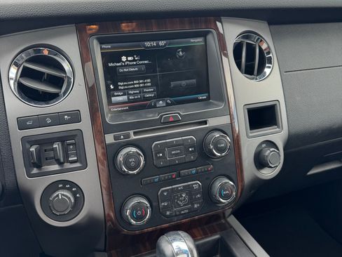 Used 2015 Ford Expedition Platinum AWD/4WD image 13