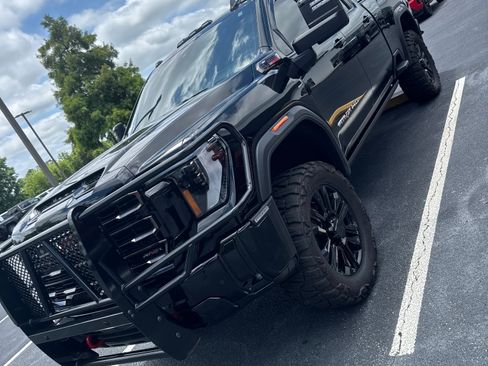 Used 2026 GMC Sierra 2500 AT4X AWD/4WD image 1