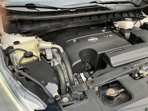 Used 2017 Nissan Murano Platinum w/ Platinum Technology Package AWD/4WD image 15
