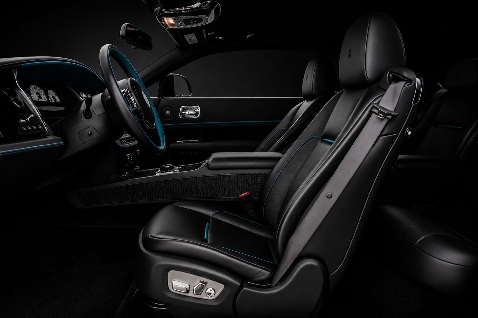 Used 2019 Rolls-Royce Wraith RWD image 24