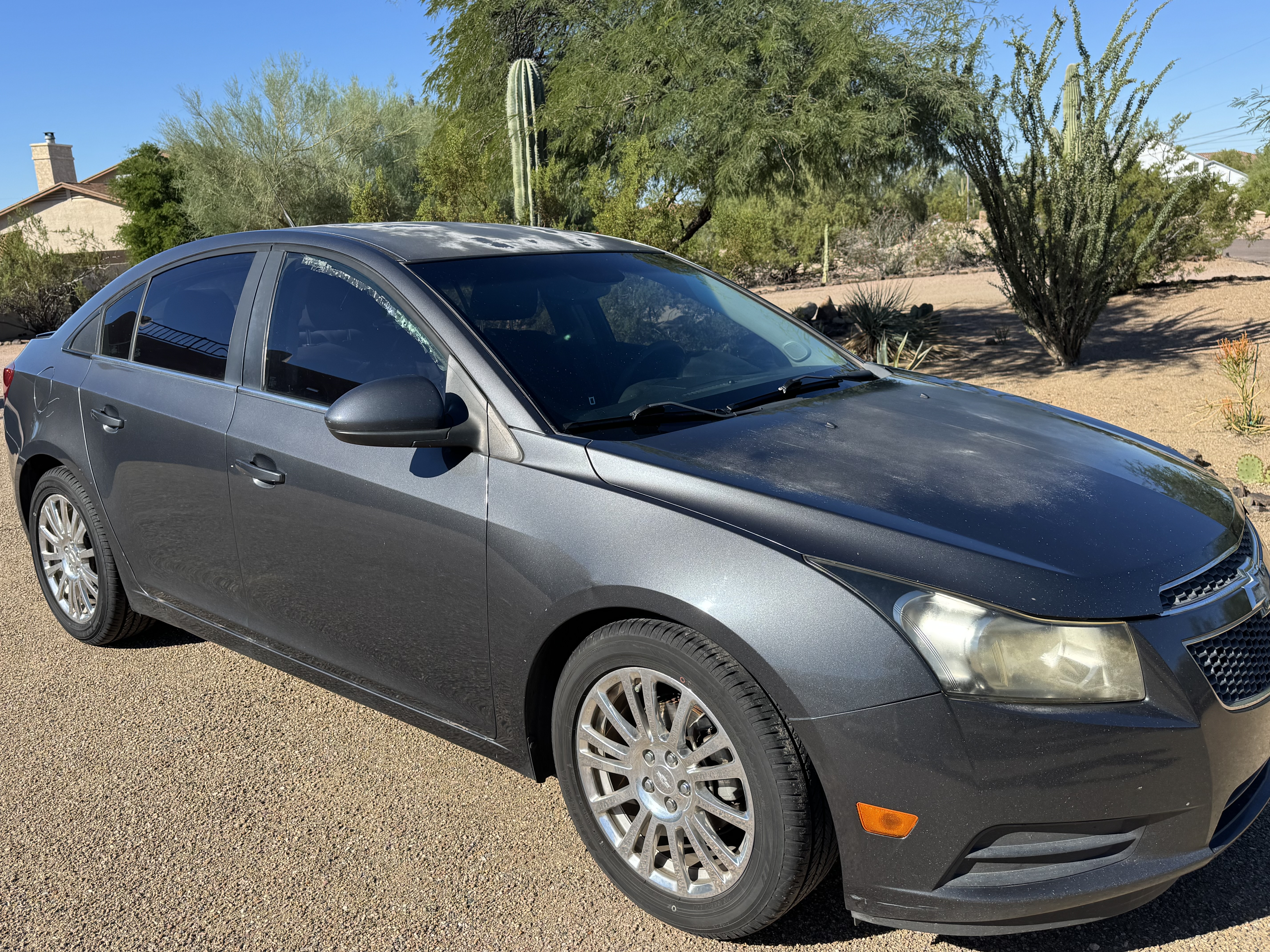 Used 2013 Chevrolet Cruze Eco FWD image 2