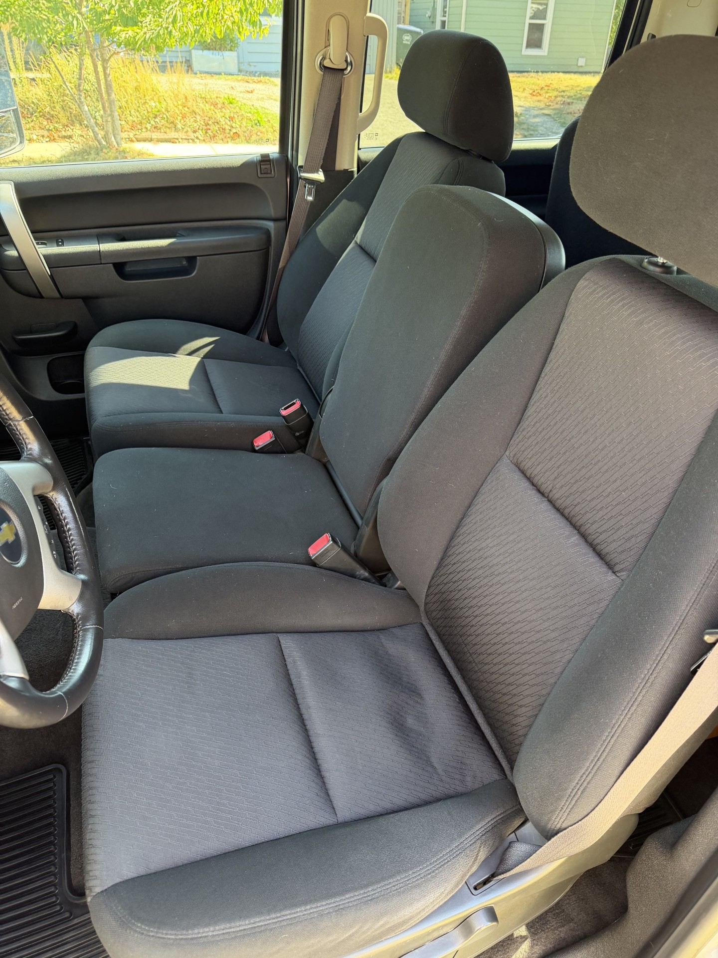 Used 2011 Chevrolet Silverado 2500 LT w/ Interior Plus Package AWD/4WD image 20