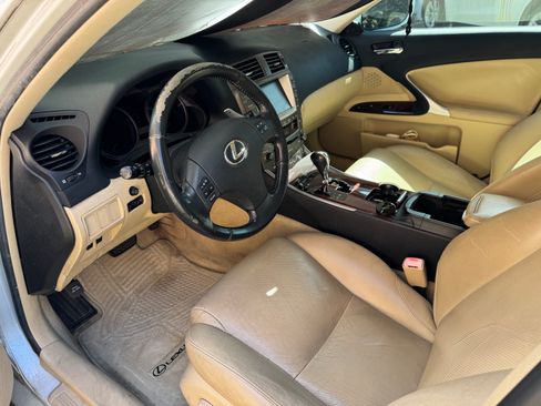 Used 2007 Lexus IS 250 RWD image 6
