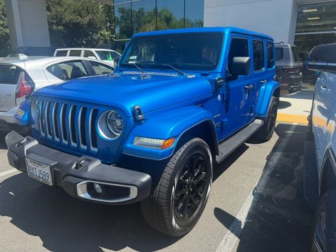 Used 2021 Jeep Wrangler Unlimited Sahara w/ Cold Weather Group image 2