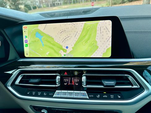 Used 2021 BMW X5 xDrive40i w/ Premium Package 2 image 10