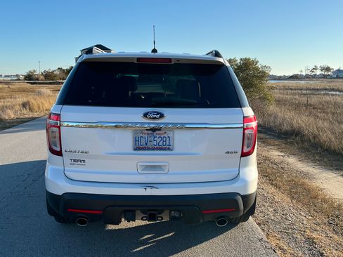 Used 2013 Ford Explorer Limited image 15