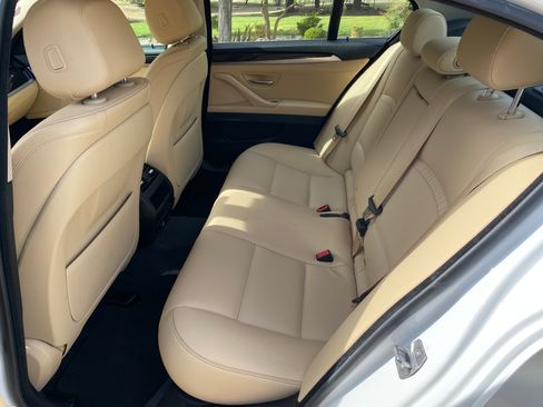 Used 2016 BMW 528i Sedan image 8