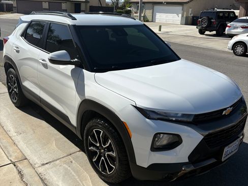 Used 2023 Chevrolet TrailBlazer ACTIV w/ Convenience Package image 1