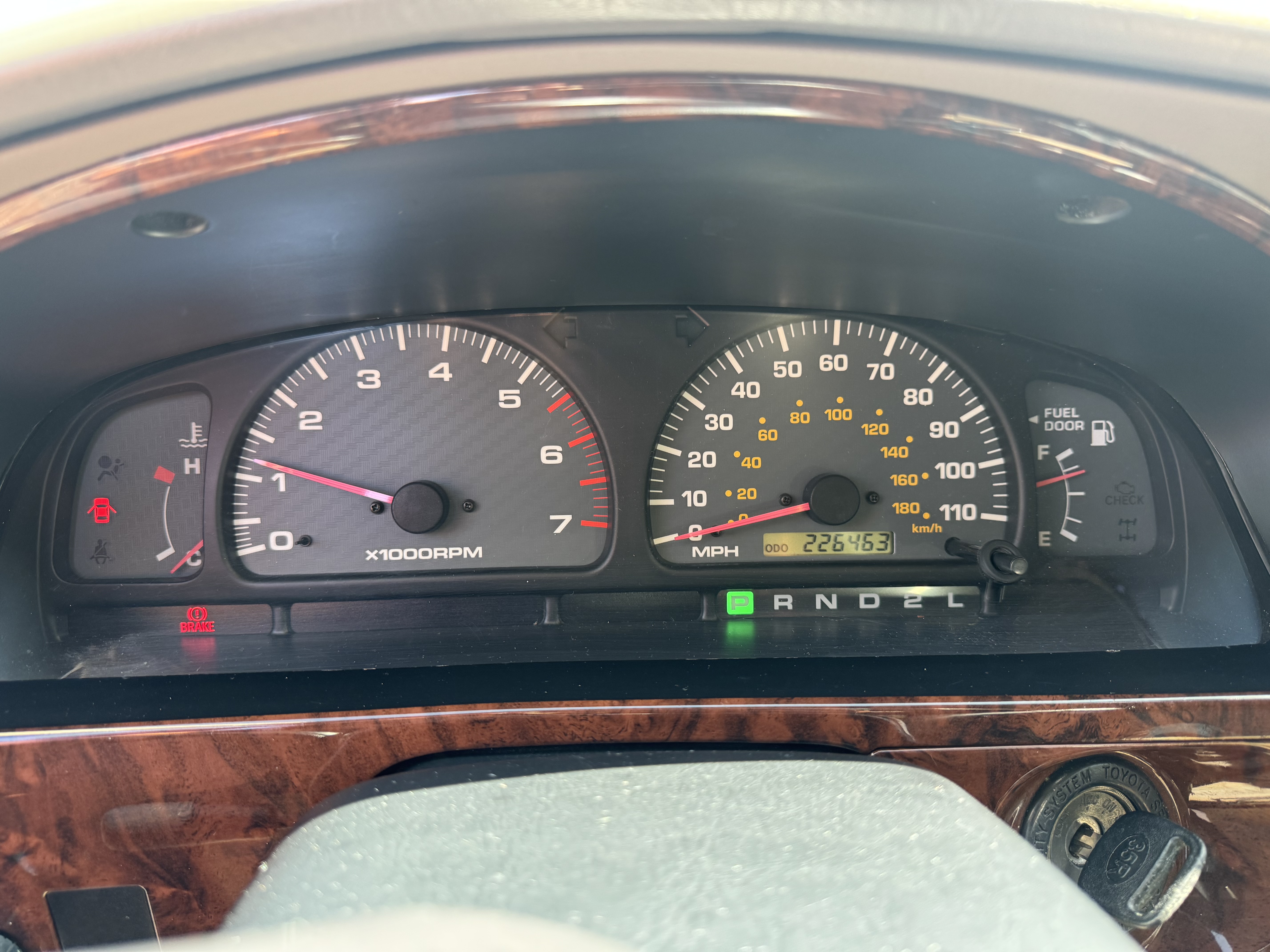 Used 2000 Toyota 4Runner SR5 w/ Upgrade Value Pkg 4 RWD image 10