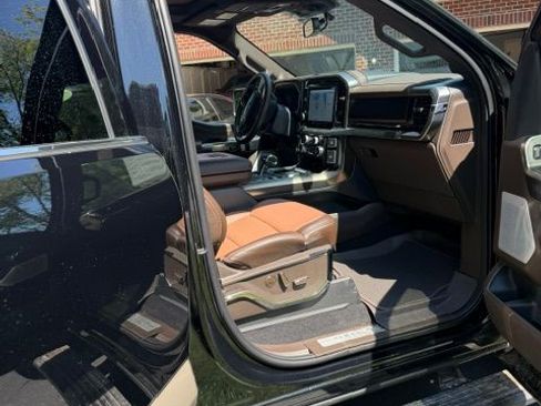 Used 2025 Ford F150 King Ranch w/ FX4 Off-Road Package AWD/4WD image 8