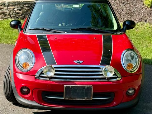 Used 2012 MINI Cooper Hardtop FWD image 2
