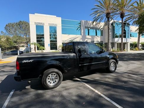 Used 2002 Ford F150 2WD SuperCab image 4