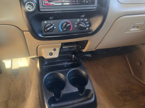 Used 2004 Ford Ranger XL image 8
