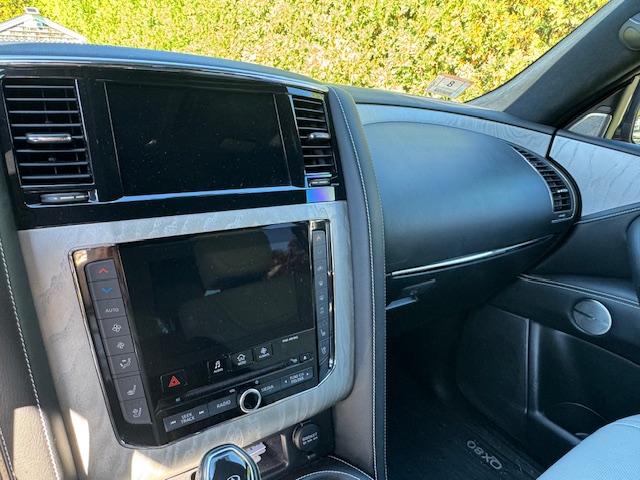 Used 2020 INFINITI QX80 Limited w/ All-Season Package AWD/4WD image 9