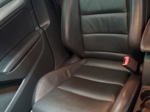 Used 2012 Volkswagen Golf 4-Door image 11