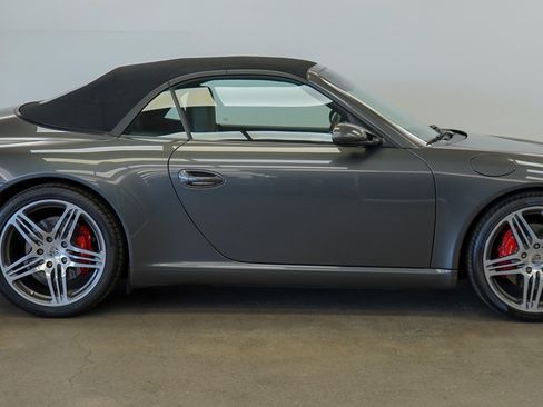 Used 2007 Porsche 911 Carrera S image 15