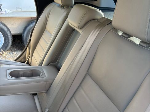 Used 2015 Ford C-MAX Energi SEL image 18