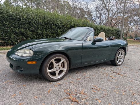 Used 2001 MAZDA MX-5 Miata SE image 1