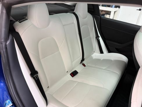 Used 2022 Tesla Model 3 Long Range image 14