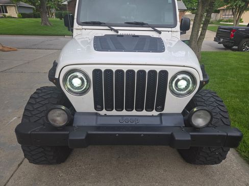 Used 2004 Jeep Wrangler 4WD w/ Ecco Tire & Wheel Group image 10