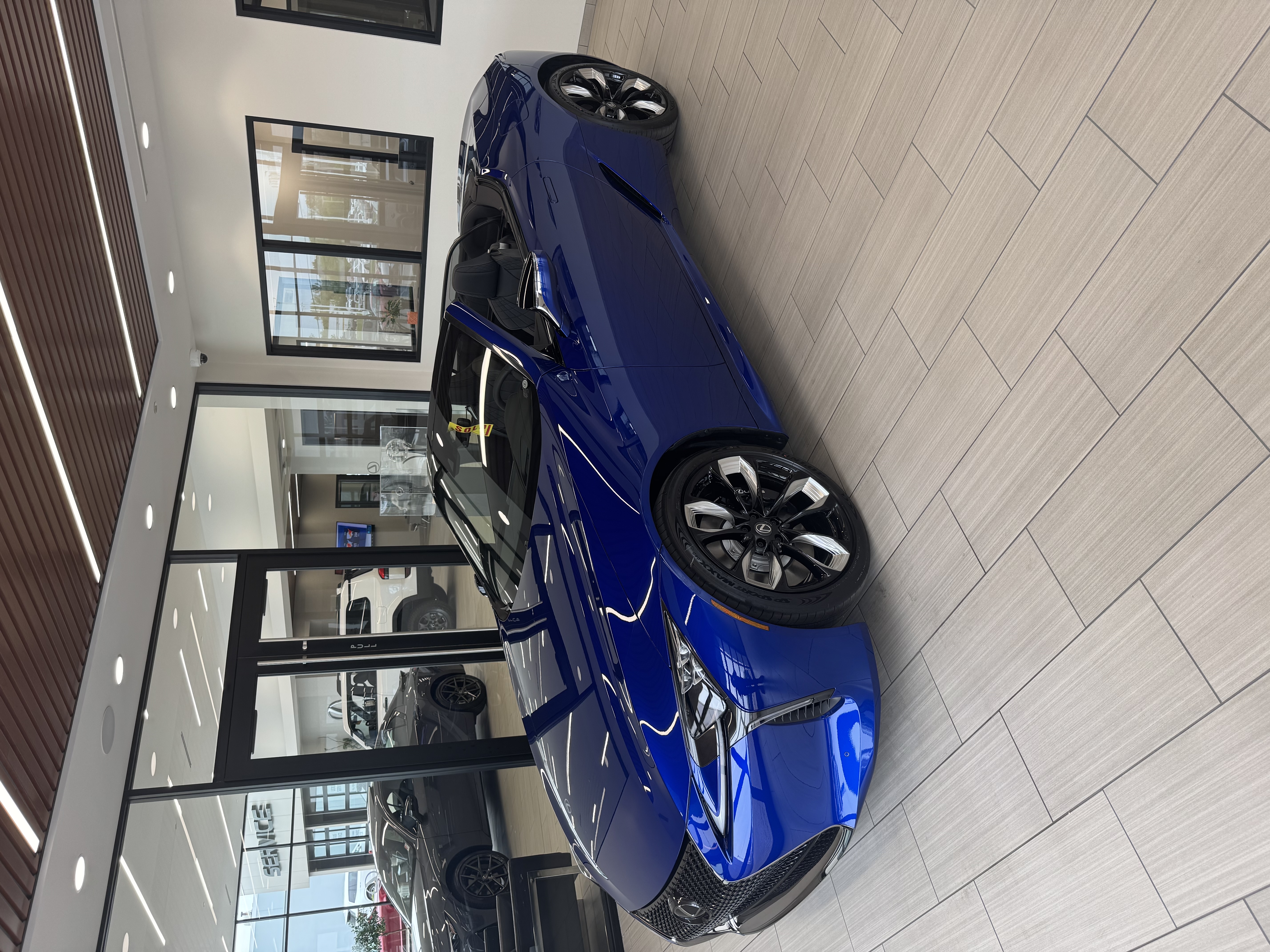Used 2026 Lexus LC 500 Convertible w/ Bespoke Build Package RWD image 6