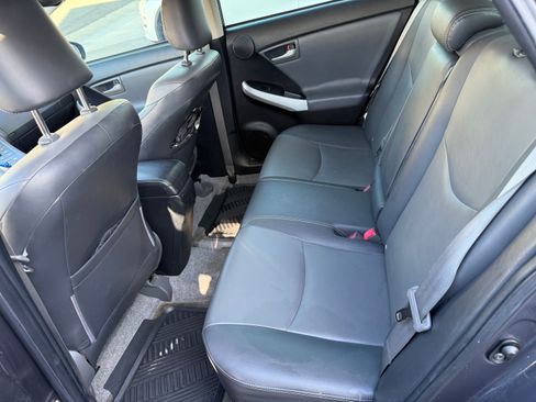 Used 2012 Toyota Prius Four image 11
