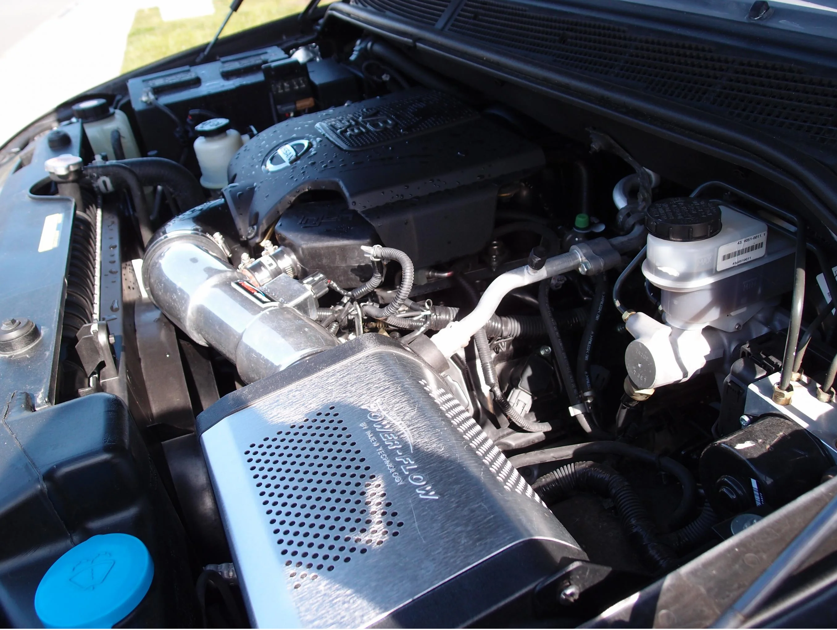 Used 2008 Nissan Titan SE AWD/4WD image 4