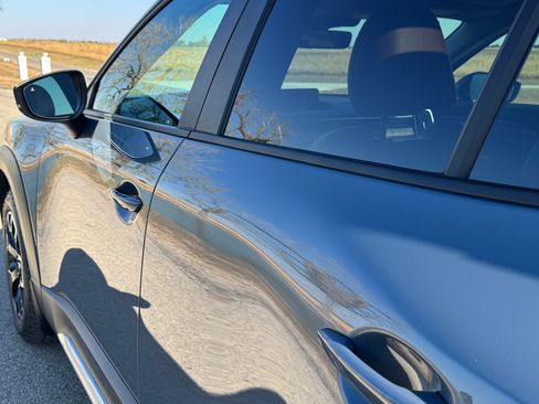 Used 2023 MAZDA CX-50 Meridian Edition w/ Apex Package image 10