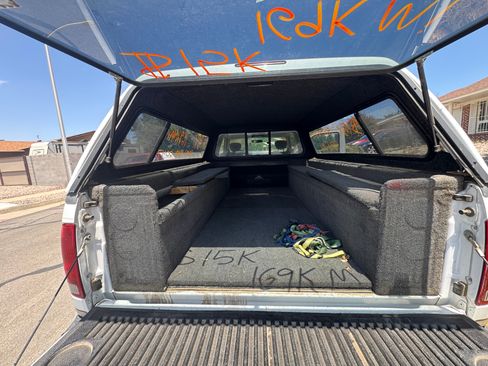 Used 2001 Ford F250 4x4 SuperCab Super Duty image 4