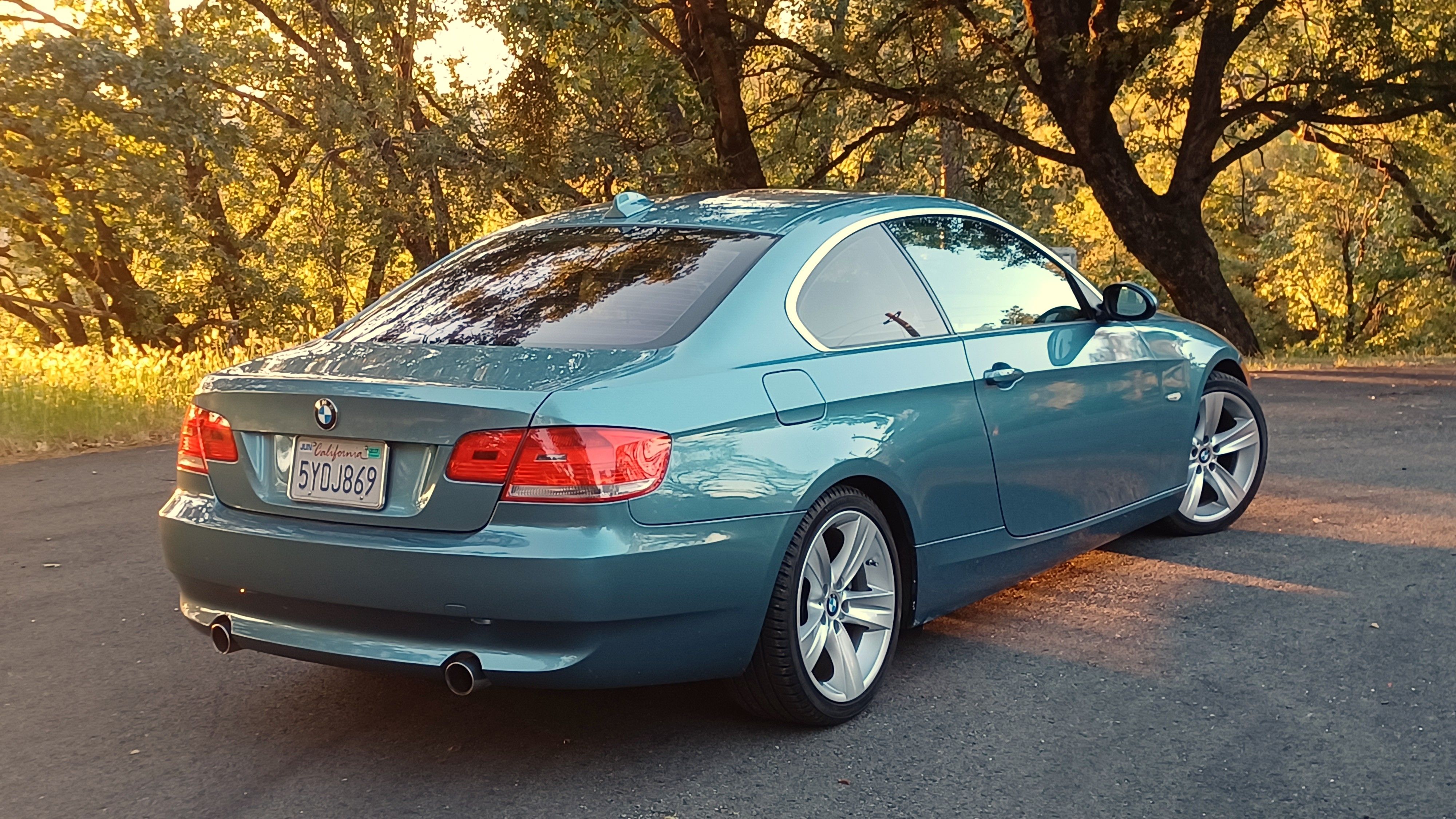Used 2007 BMW 335i Coupe RWD image 2
