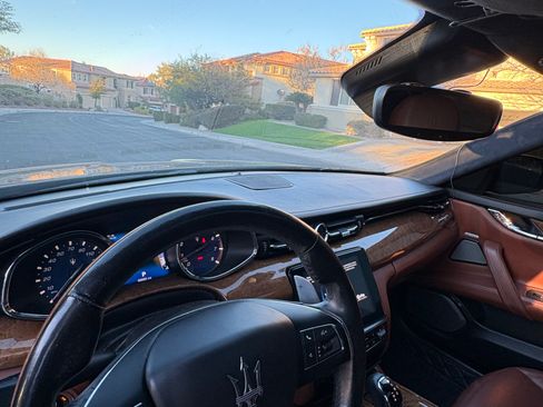 Used 2017 Maserati Quattroporte S GranLusso Q4 image 12