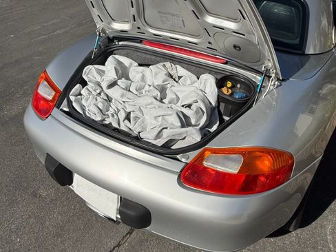 Used 1997 Porsche Boxster image 10