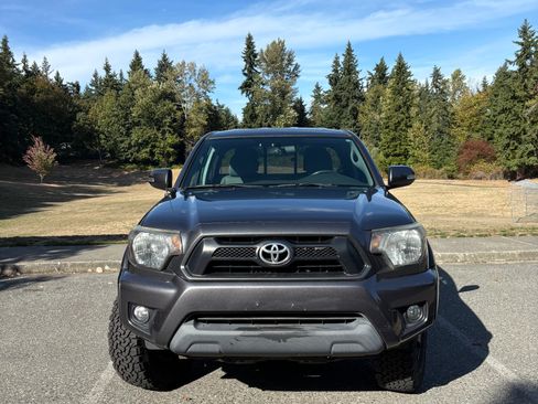 Used 2015 Toyota Tacoma 4x4 Access Cab V6 image 6
