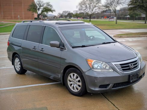 Used 2010 Honda Odyssey EX-L image 4