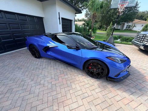 Used 2024 Chevrolet Corvette Stingray Premium Conv w/ Z51 Performance Package RWD image 14