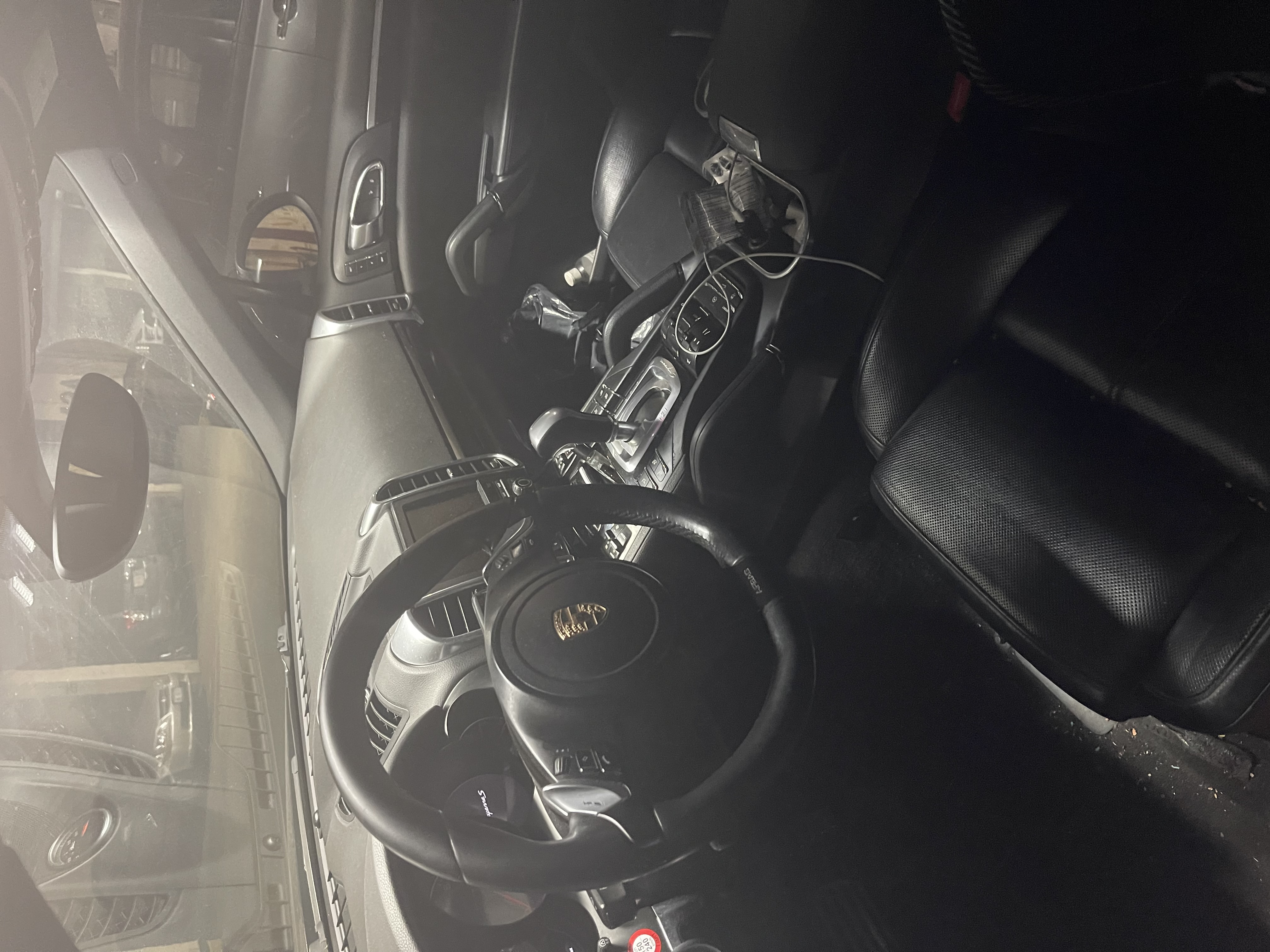 Used 2012 Porsche Cayenne S AWD/4WD image 4