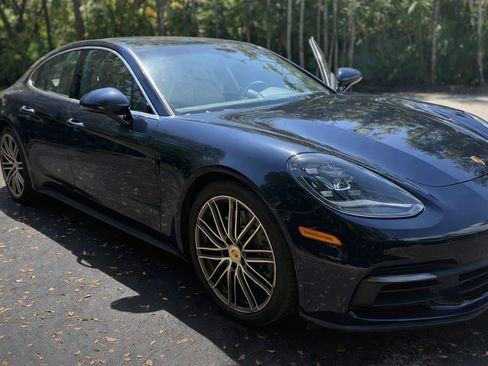 Used 2020 Porsche Panamera image 5