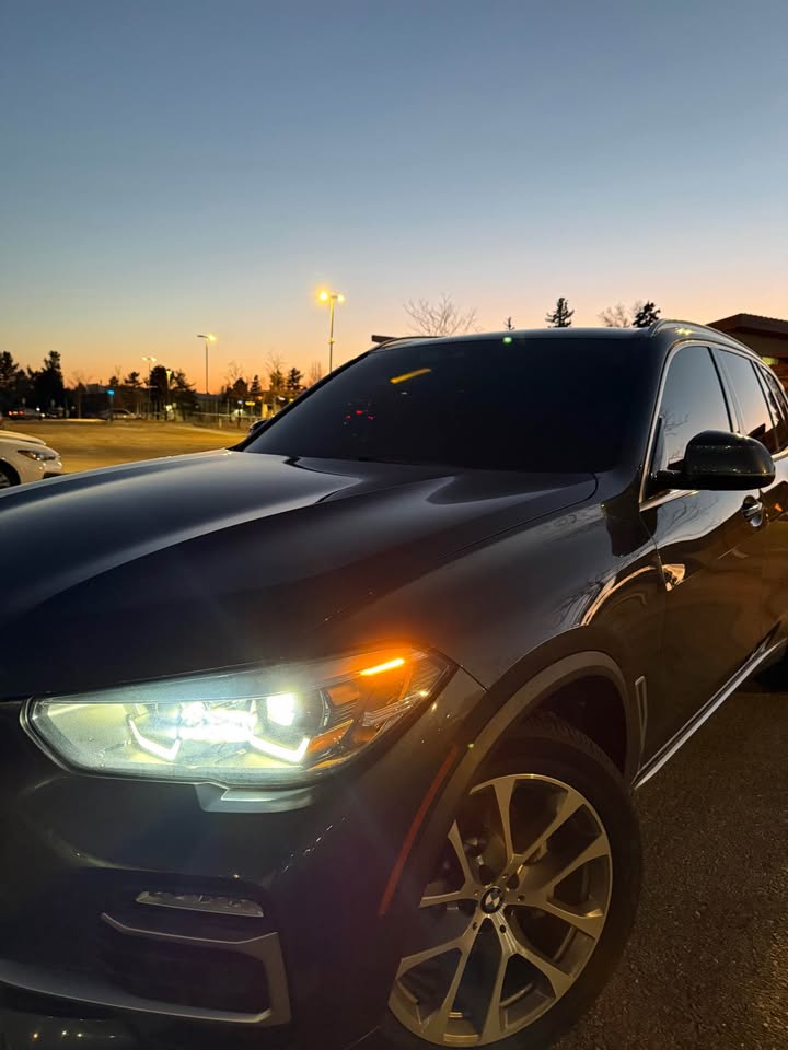 Used 2019 BMW X5 xDrive40i w/ Premium Package 2 AWD/4WD image 5