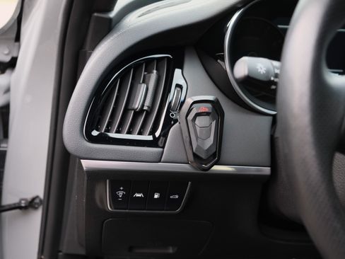 Used 2022 Kia Stinger GT2 w/ Scorpion Package image 10