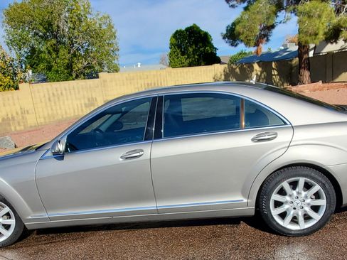 Used 2007 Mercedes-Benz S 550 image 6