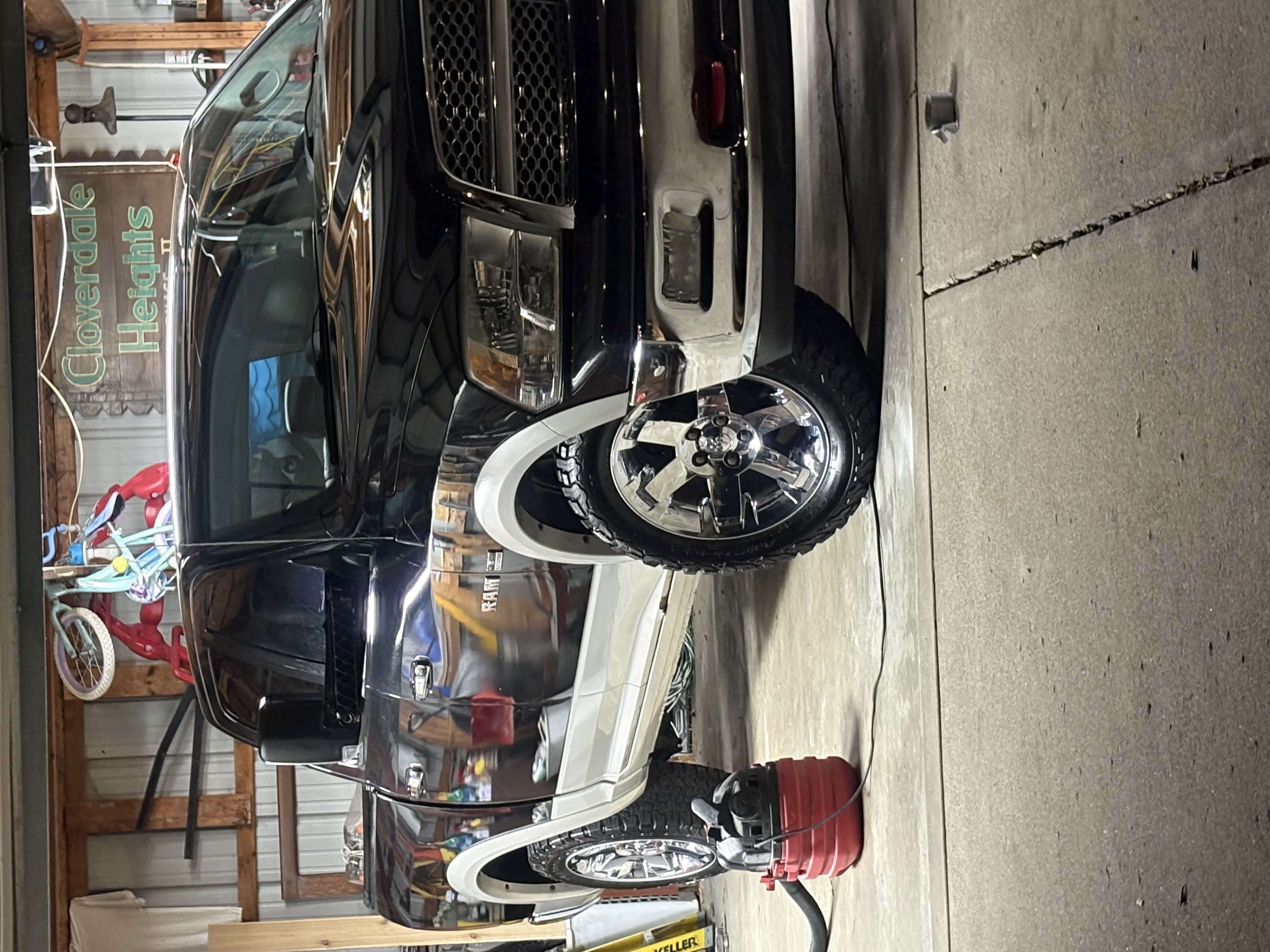 Used 2010 Dodge Ram 1500 Truck Laramie w/ Protection Group AWD/4WD image 1