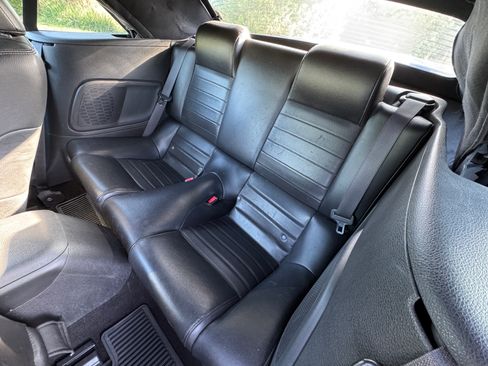 Used 2007 Ford Mustang GT RWD image 16