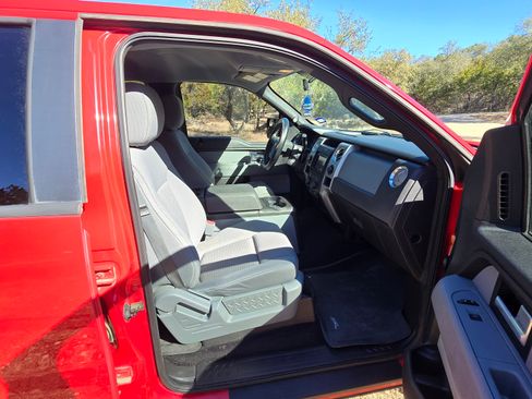 Used 2012 Ford F150 XLT image 15