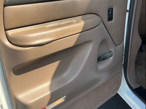 Used 1997 Ford F250 4x4 Crew Cab Heavy Duty image 21