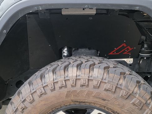 Used 2018 Jeep Wrangler Unlimited Rubicon image 17