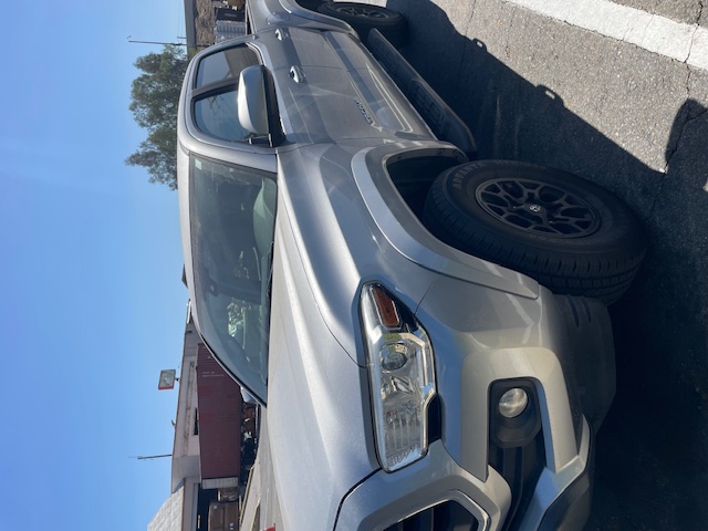 Used 2019 Toyota Tacoma SR5 RWD image 10
