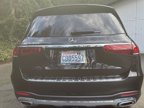Used 2022 Mercedes-Benz GLS 450 4MATIC image 12